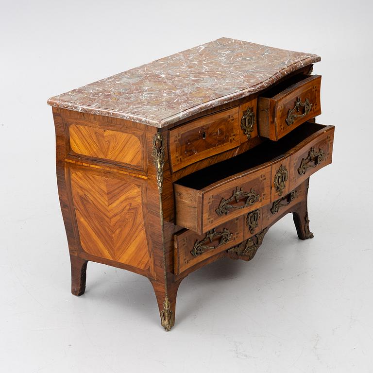 Byrå, Louis XV, Frankrike 1700-talets mitt.