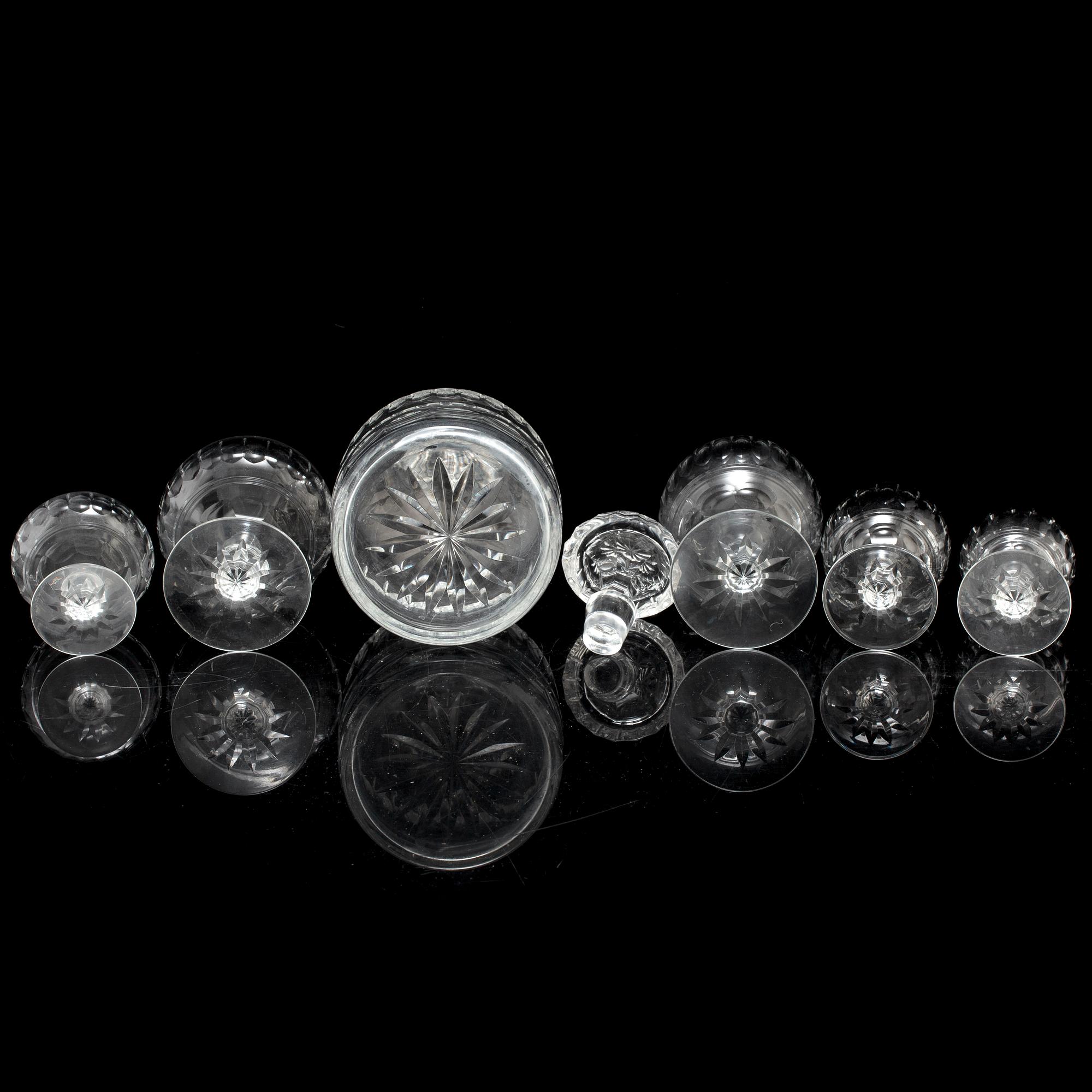 An 86 piece glass service, 20th century.