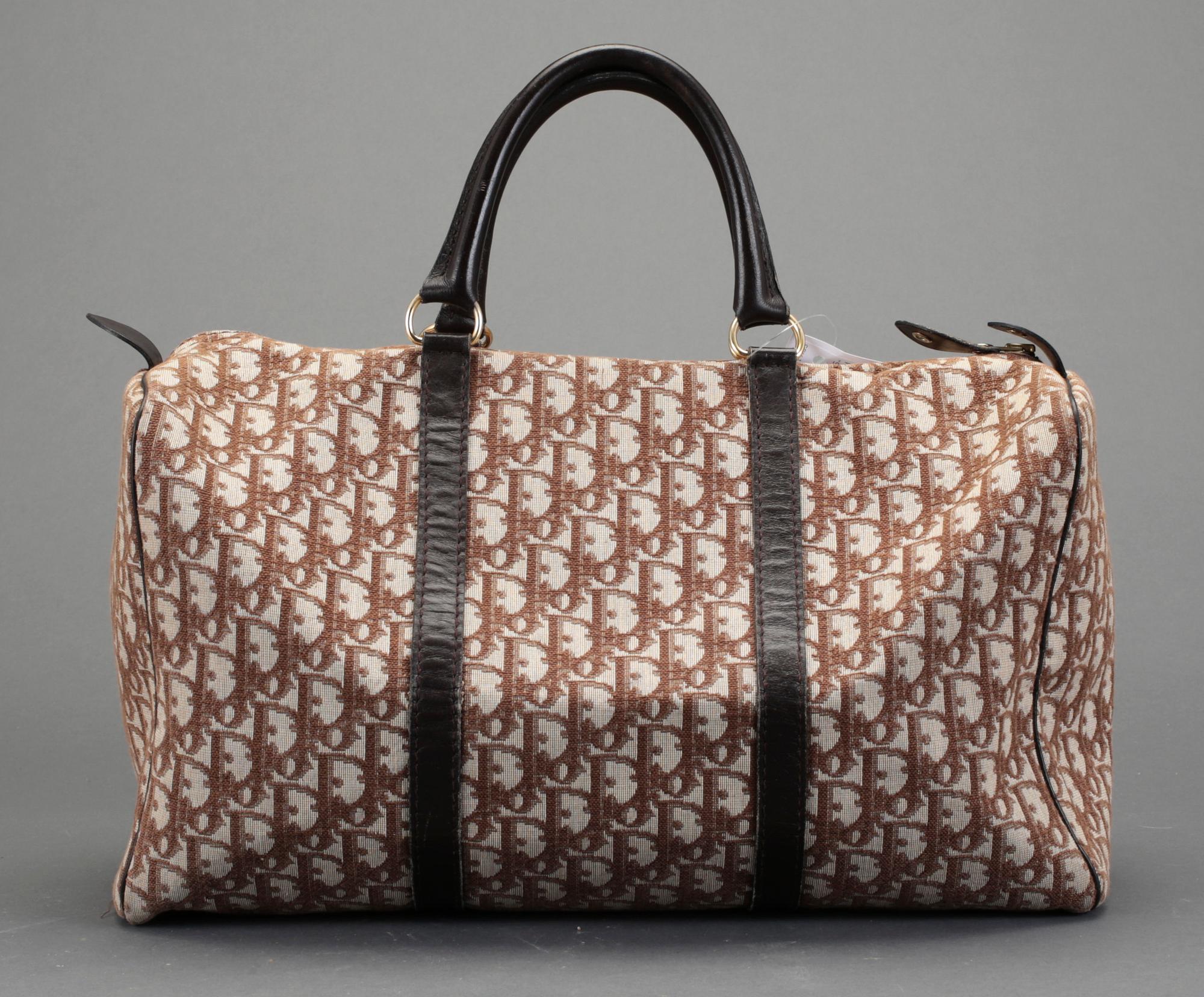 VÄSKA SAMT KORTHÅLLARE, Christian Dior.