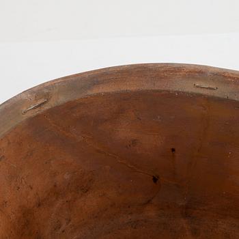 An earthenware pâté form, early 1800.