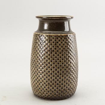 Stig Lindberg a stoneware vase, Gustavsberg Studio, Sweden 1966.