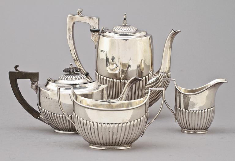 TE- och KAFFESERVISDELAR, 4 st, silver, empirestil, England, 1900-tal. Vikt 1080.