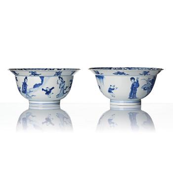 Skålar, ett par, porslin. Qingdynastin, Kangxi (1662-1722).