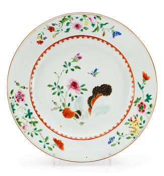 229. A famille rose charger, Qing dynasty. Qianlong (1736-95).