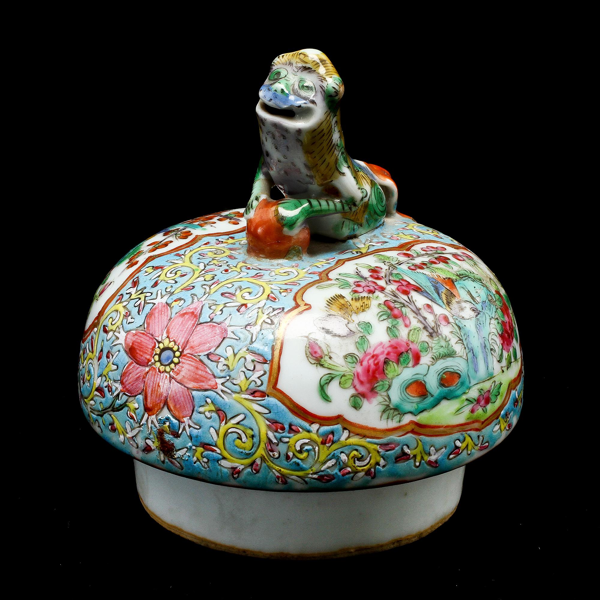 LOCKURNA, porslin, Kanton, Kina, sekelskiftet 1900.