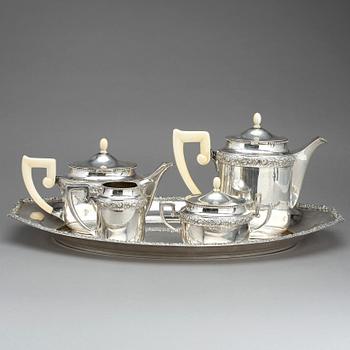 KAFFE- / TESERVIS, 5 delar, silver, Sam Pettersson, Linköping 1920. Tot ca 2516 gram.