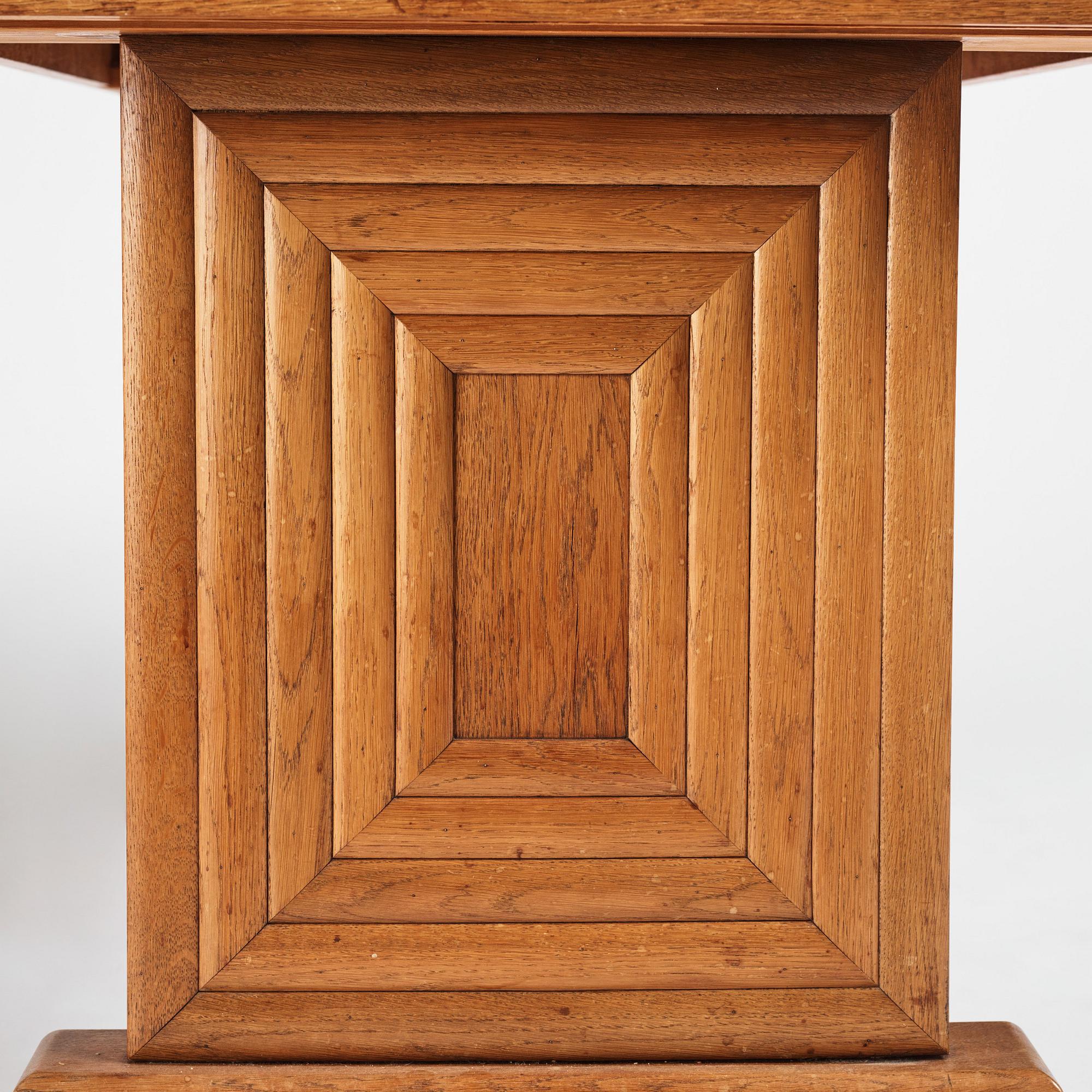 Oscar Nilsson, attributed to, table, likely executed at Isidor Hörlin AB, Stockholm in the 1930s-40s.
