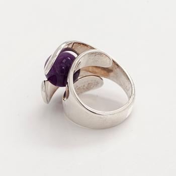 Elis Kauppi, necklace and ring, amethysts, silver, Kupittaan Kulta, Turku 1974.