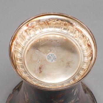 BÄGARE, 2 st, silver, GAB, Stockholm, omkring 1900-talets mitt, vikt 519 g.