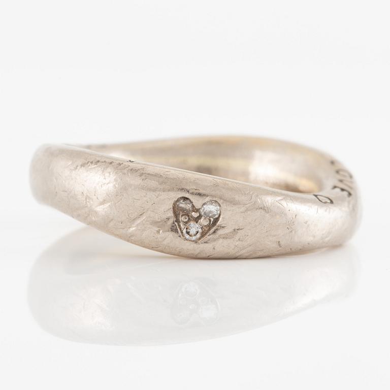 Charlotte Lynggaard, Ole Lynggaard, "Love ring", 18K white gold with brilliant-cut diamonds.