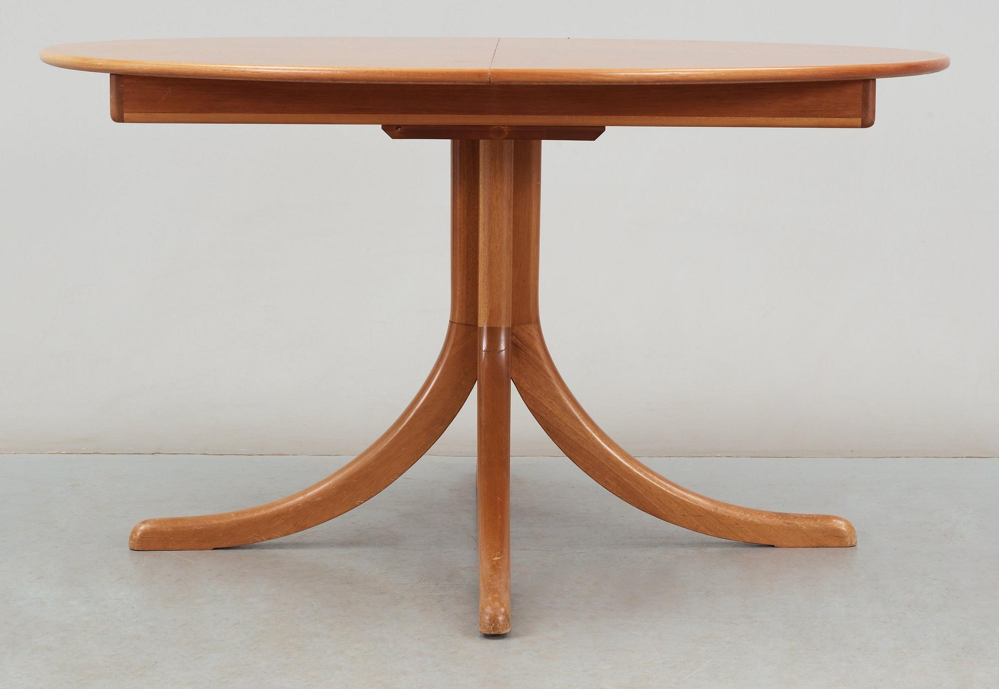 JOSEF FRANK, matbord, Firma Svenskt Tenn, modell 771.