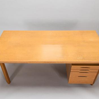 Alvar Aalto, a 1962 writing desk made to order O.Y. Huonekalu- ja Rakennustyötehdas A.B.