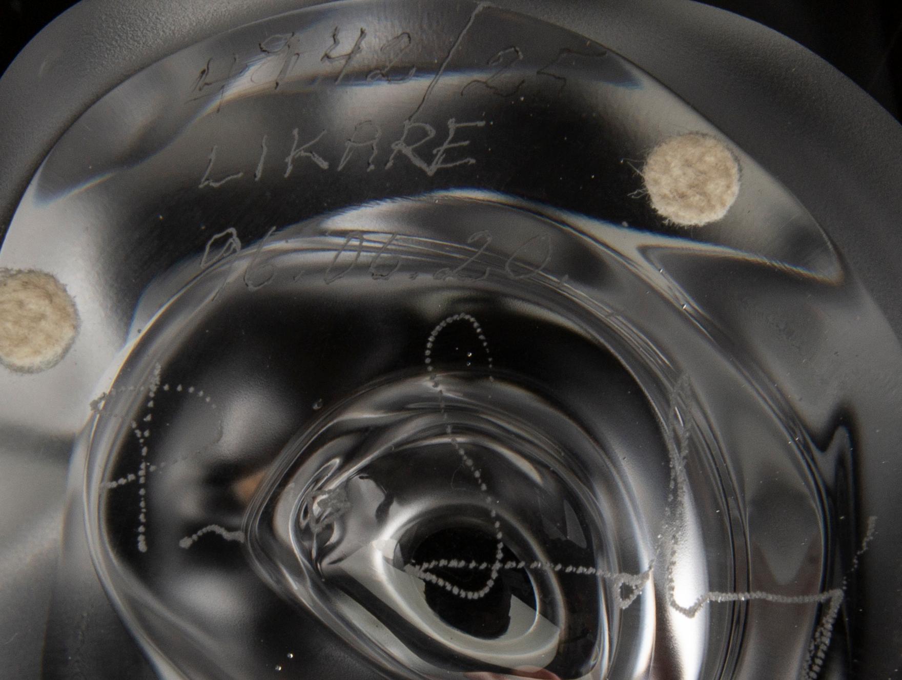 PER B SUNDBERG, a signed Orrefors glass vase, model. 1996.