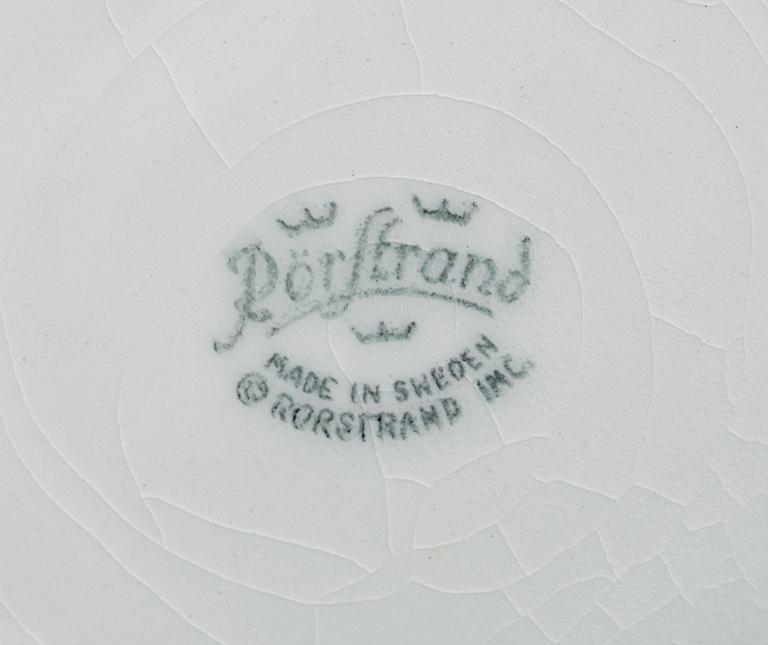 DELAR TILL SERVIS, 27 delar, porslin, "Blå eld", Hertha Bengtsson, Rörstrand.