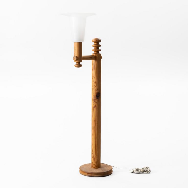 Uno & Östen Kristiansson, Floor lamp, Luxus, Vittsjö, second half of the 20th century.