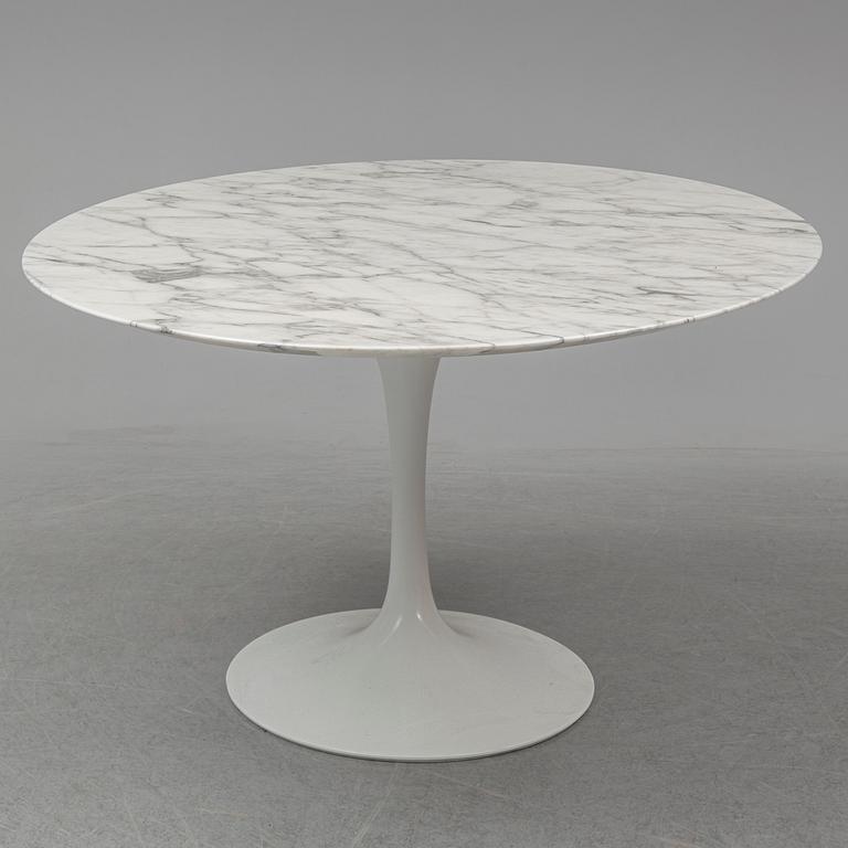 EERO SAARINEN, a marble top 'Tulip' table, Knoll Studio, 2017.