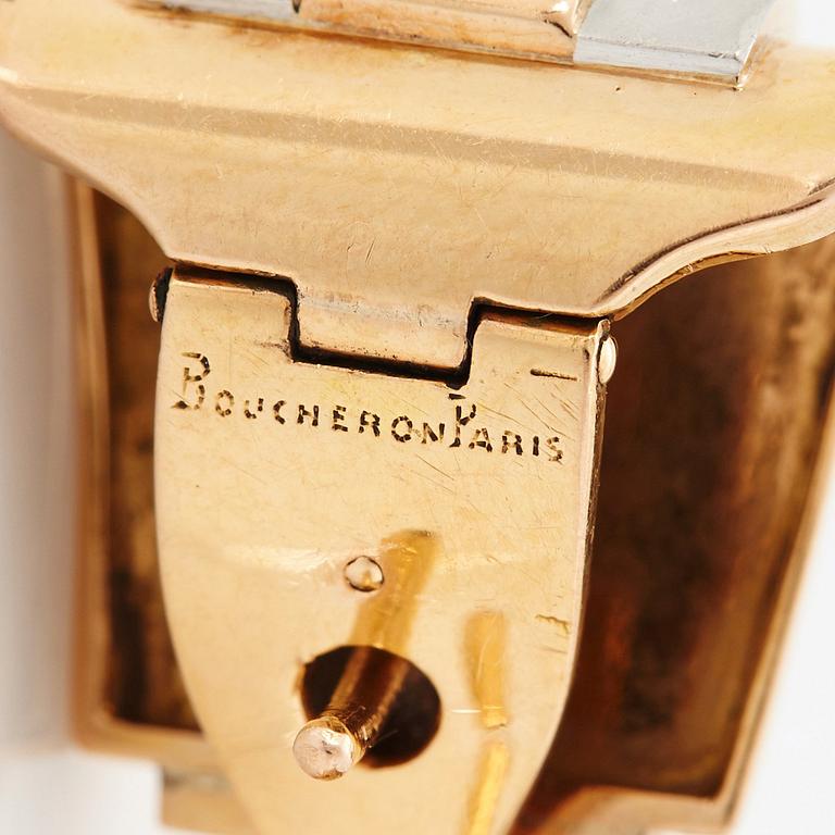 Boucheron ett par örhängen 18K guld och platina med rubiner och runda briljantslipade diamanter.