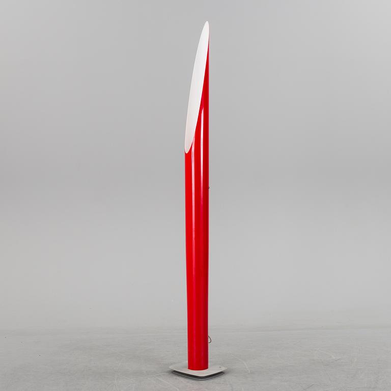 A plastic floor lamp, late 20th century.