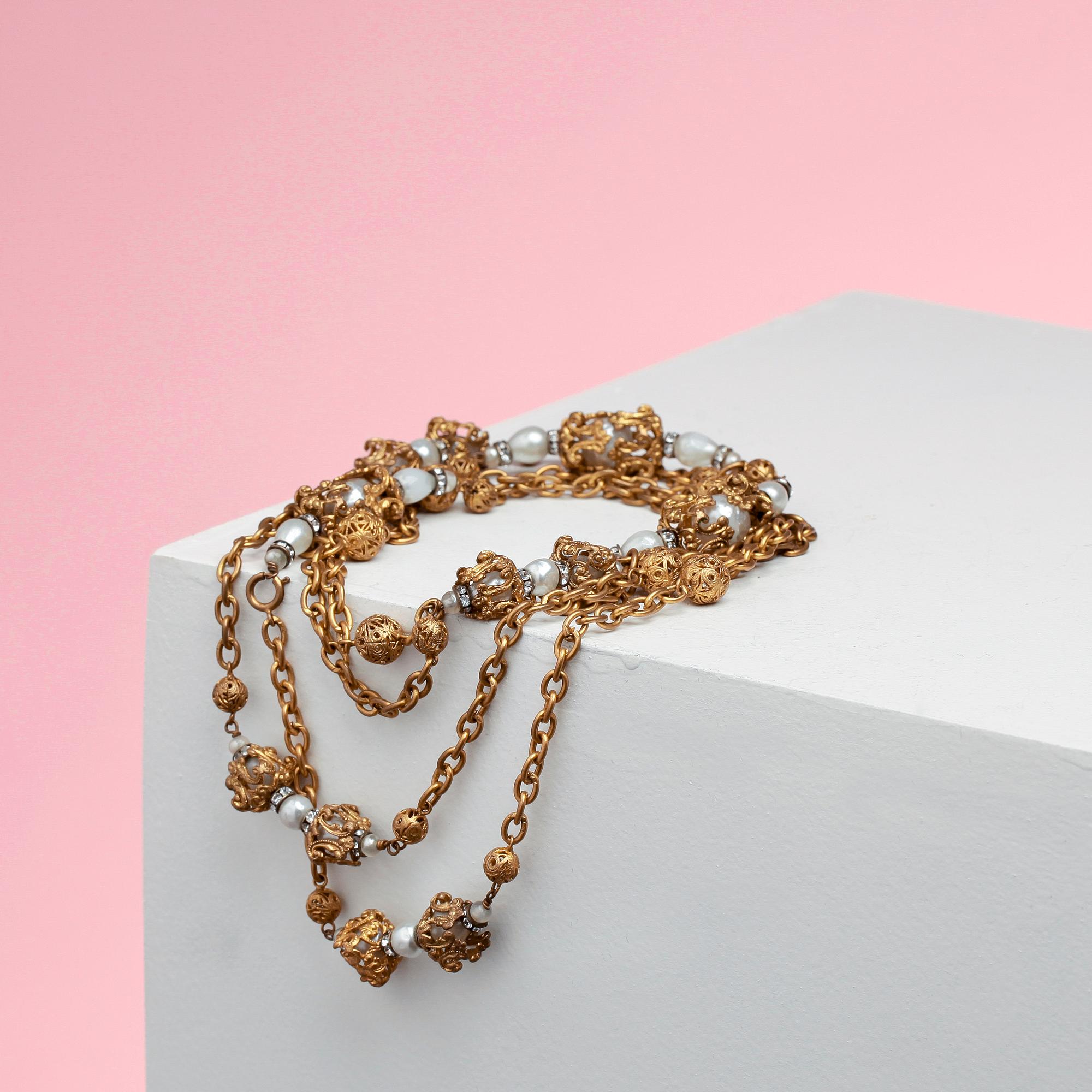 HALSBAND, Chanel (enligt uppgift), 1960-tal.
