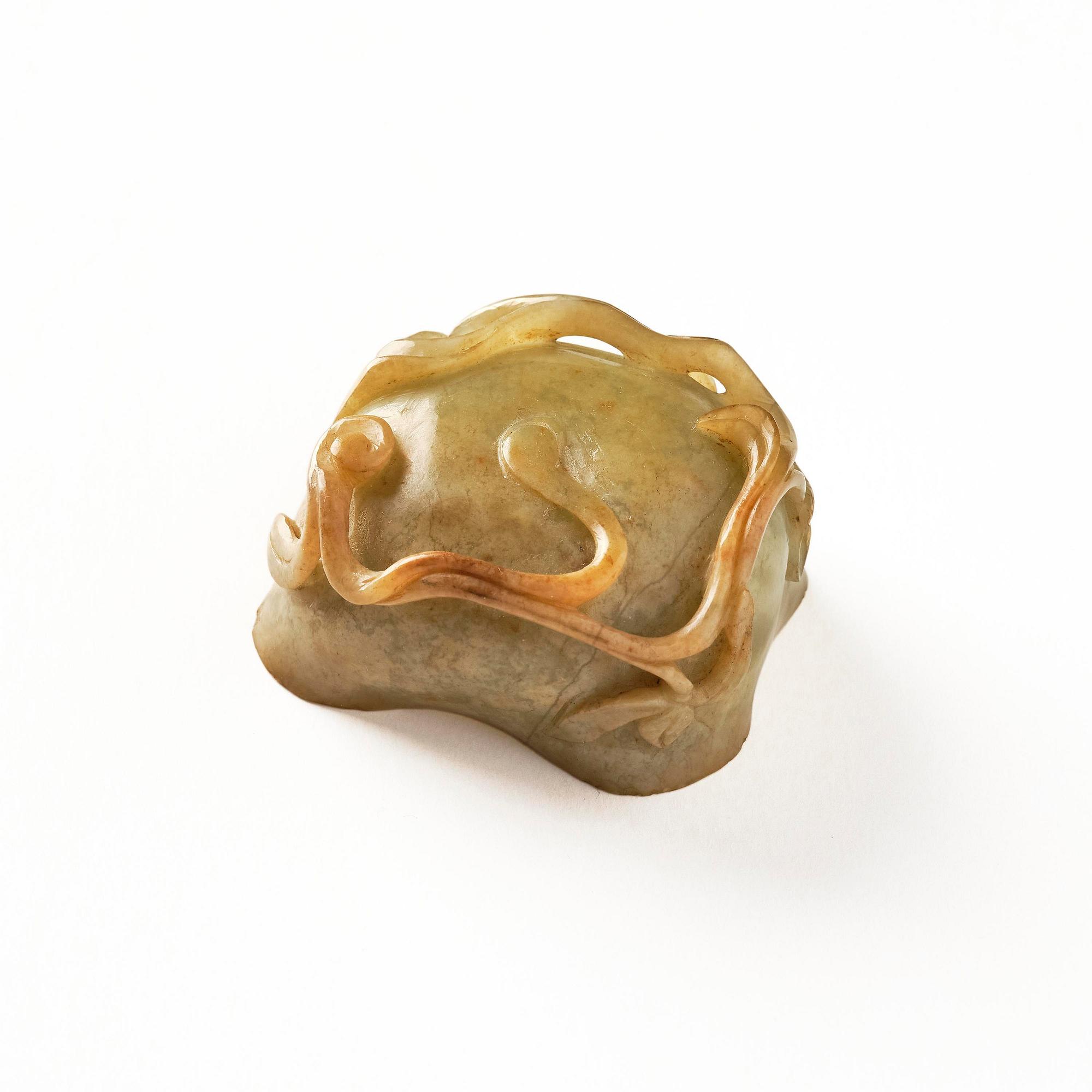 Penselbad och bältesspänne, nefrit.  Qingdynastin.