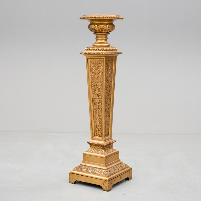 PIEDESTAL, nyrenässans, 1800-talets slut.