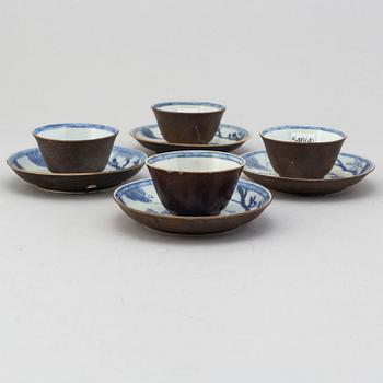 546. Four sets of cups with saucers, Qing dynasty, Kangxi (1662-1722).