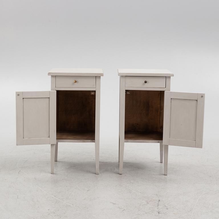 Sängbord, ett par, 1900-talets första hälft.