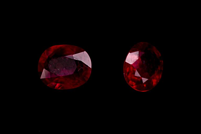 ÄDELSTENSSAMLING, 25 delar.