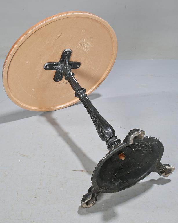 TRÄDGÅRDSBORD, delvis Byarum, 1900-talets andra hälft.