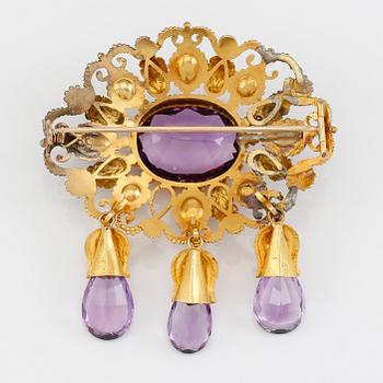 BROSCH, 18K guld, filigranarbete, 1800-talets första hälft.