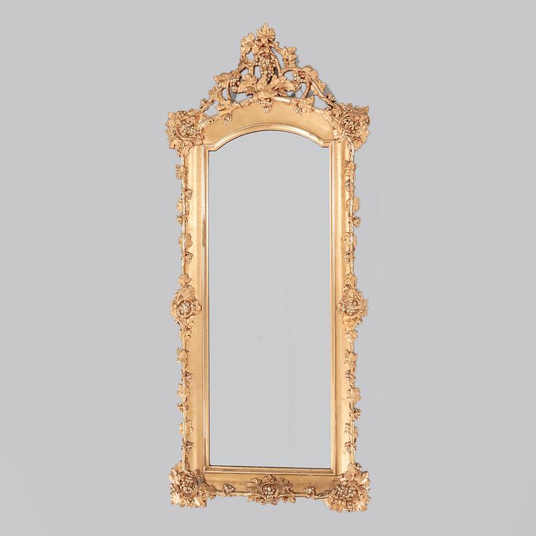 A mirror from the latter half of the 20th century.