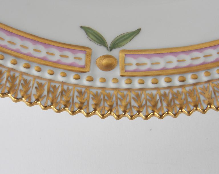 TALLRIK, porslin, Royal Copenhagen, Flora Danica.