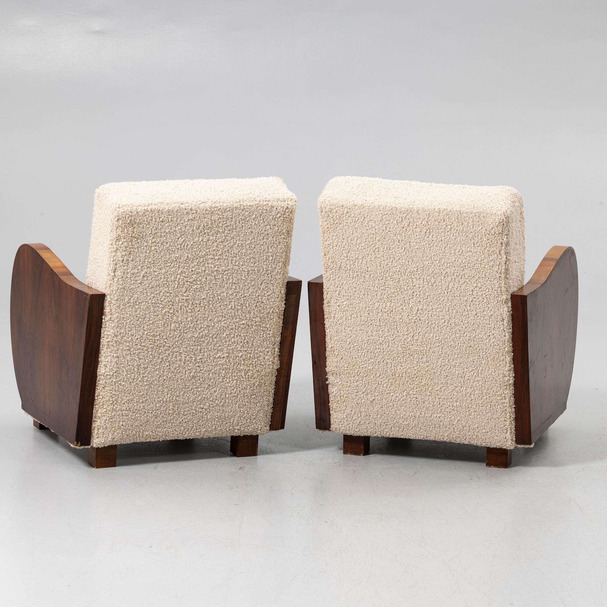 Armchairs, a pair, first half of the 20th century.