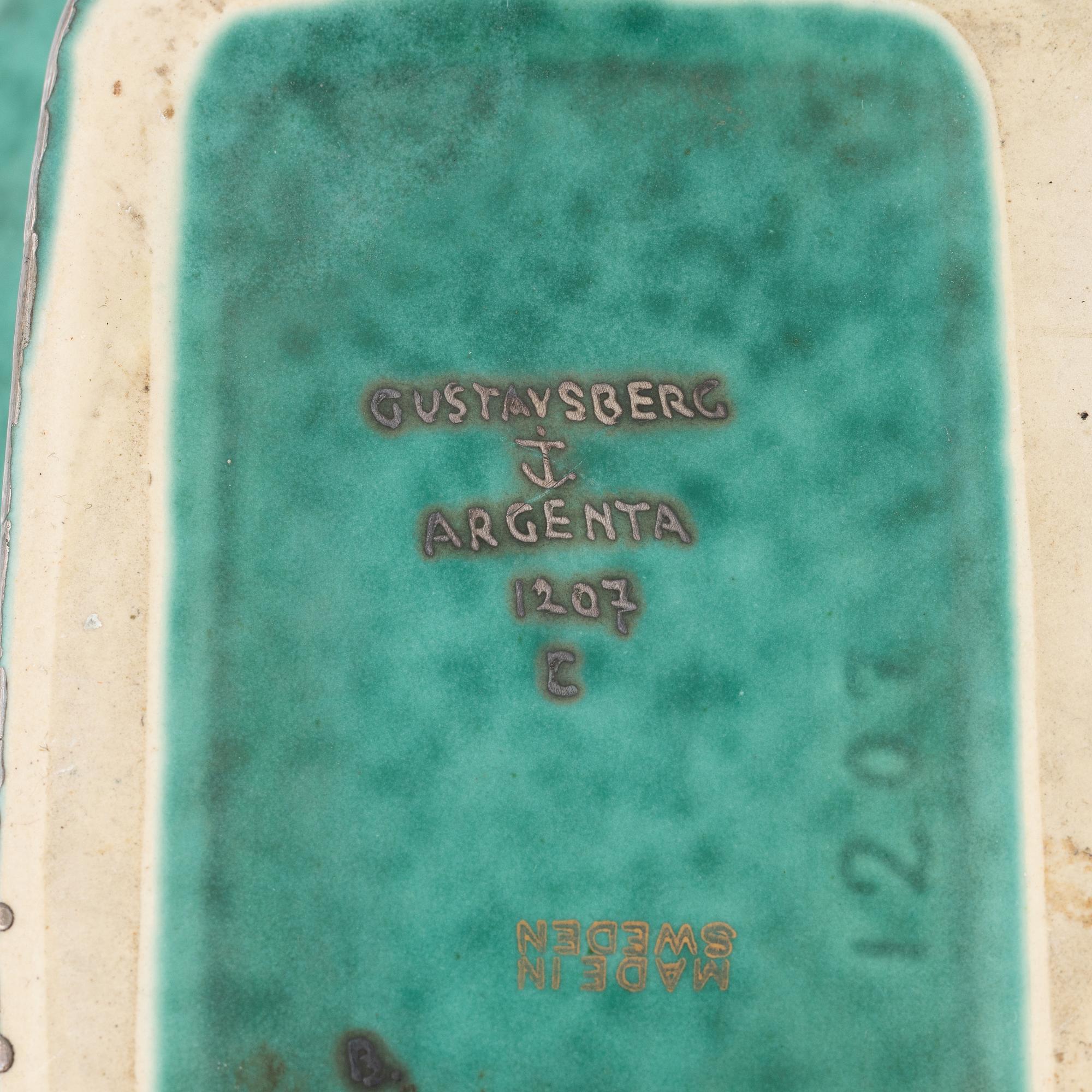 Wilhelm Kåge, vas, stengods, "Argenta", Gustavsberg samt lockurna, omärkt,