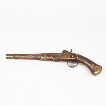 Slaglåspistol, svensk, m/1807-57 för Smålands husarer.