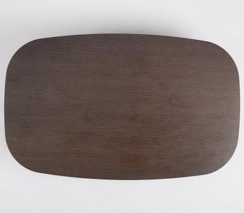 Edward Barber & Jay Osgerby, a "Tobi-ishi, Small table" , low table, B&B Italia, post 2014.