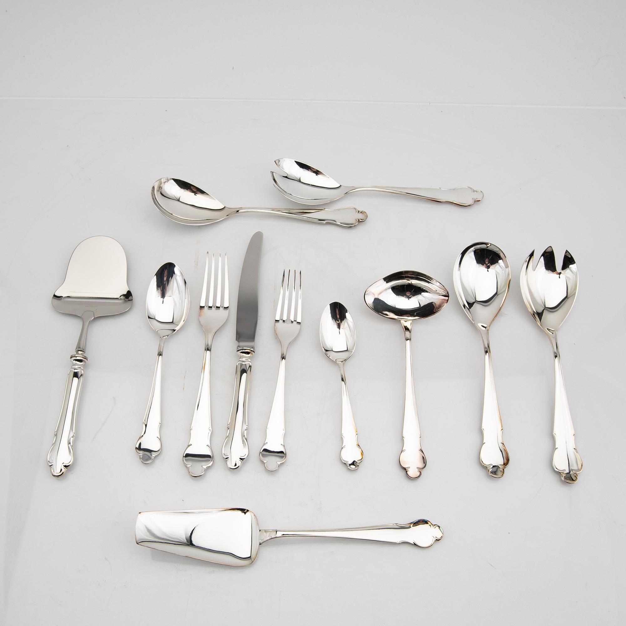 A Swedish 20th century set of 42 pcs of silver cutlery mark of Gensen Eskilstuna 1999 total weight 2572 grams.