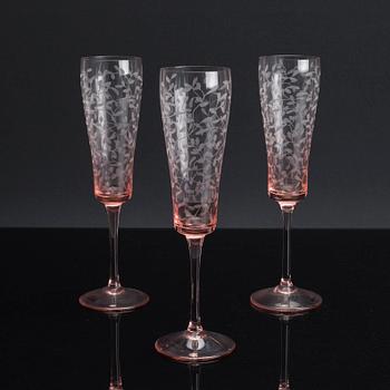 A SET OF 20 champagne glass from Boda Nova Sweden.