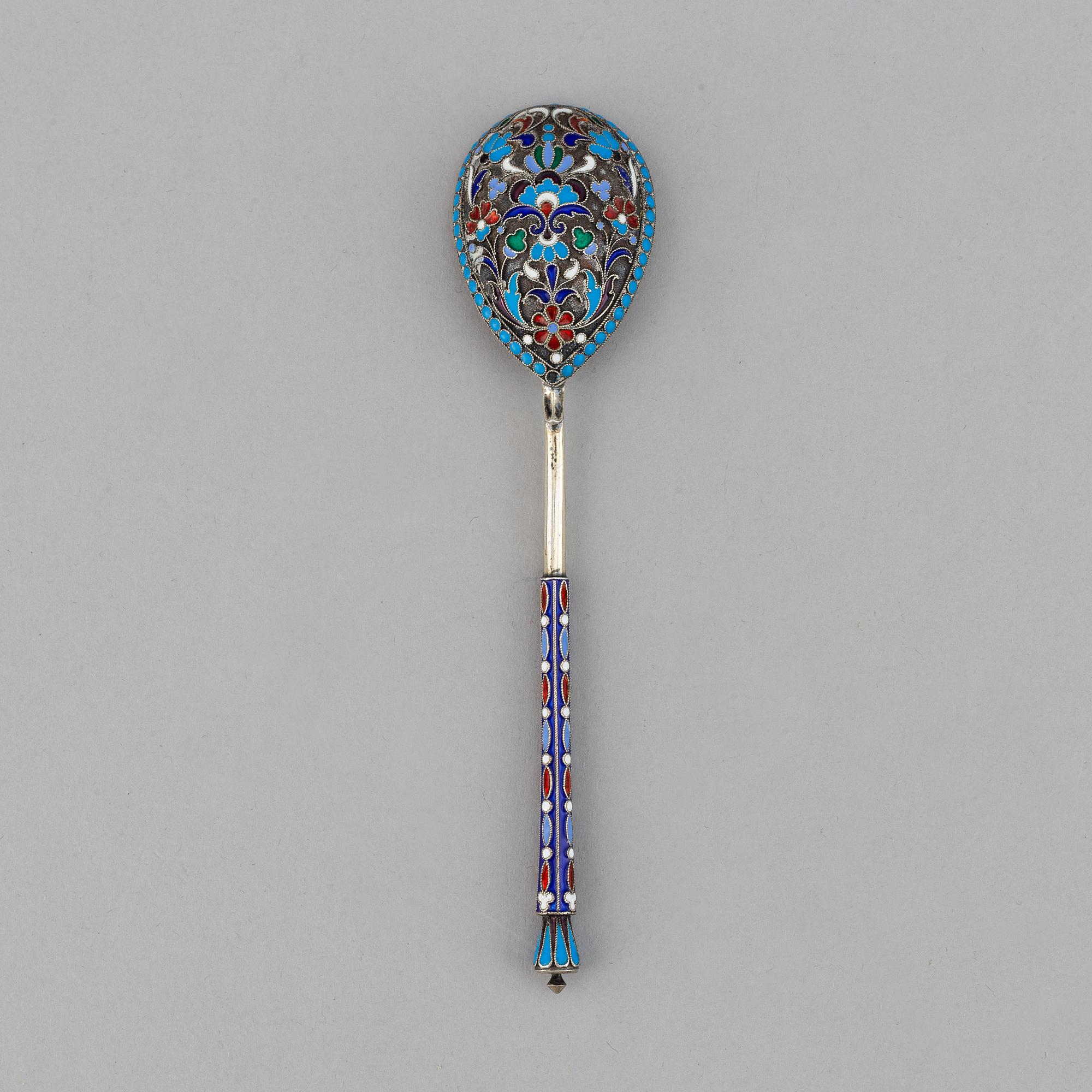 A Russian early 20th century silver and enamel spoon, mark of probably Matryena Andreyevna, Moscow 1899-1908.