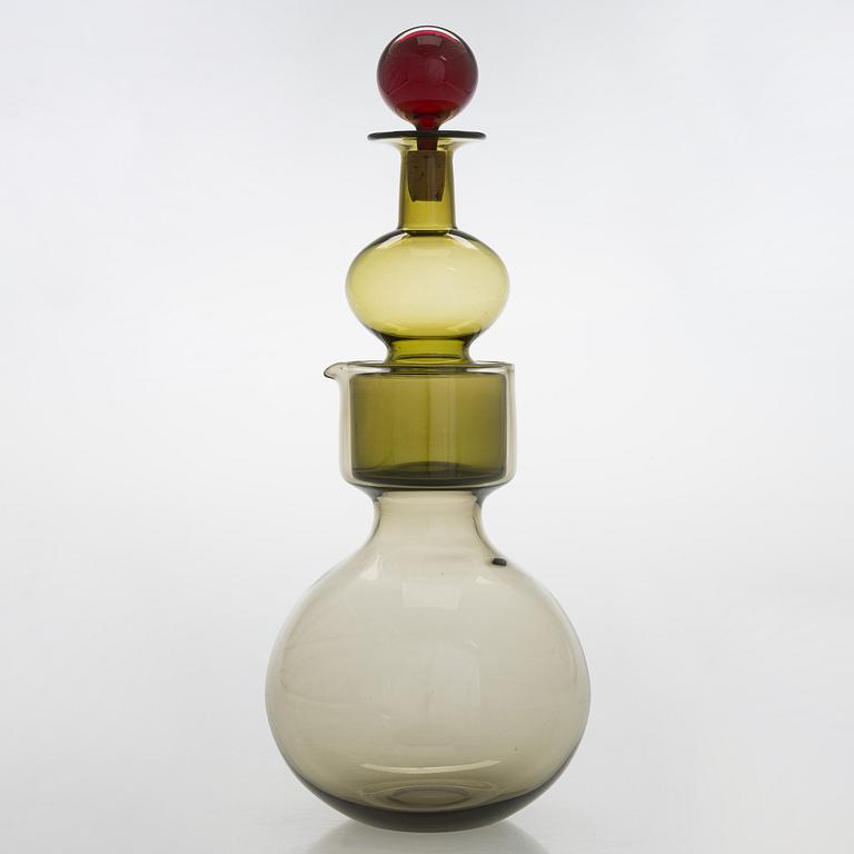 Kaj Franck, a decanter, KF 501  'The Bells of Kremlin', signed K. Franck, Nuutajärvi, Notsjö -59.