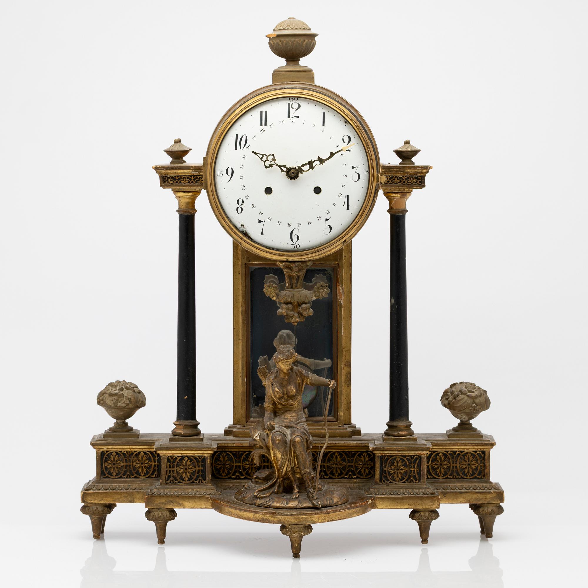 Table pendulum clock, 19th century.