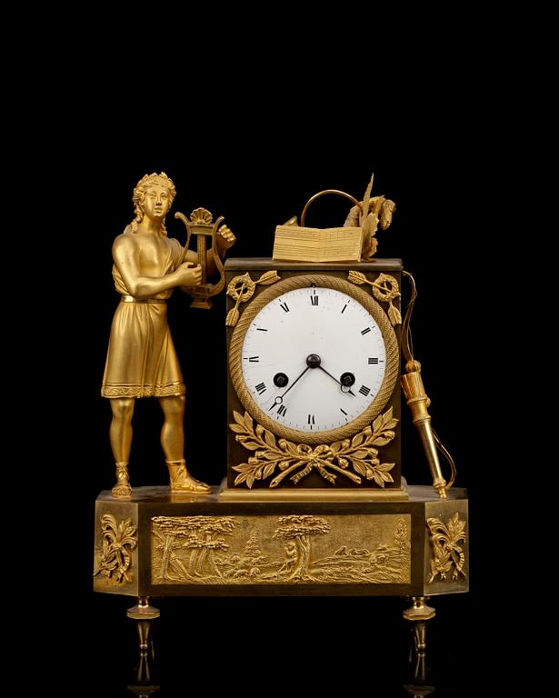 BORDSPENDYL, empire, 1800-talets första hälft.