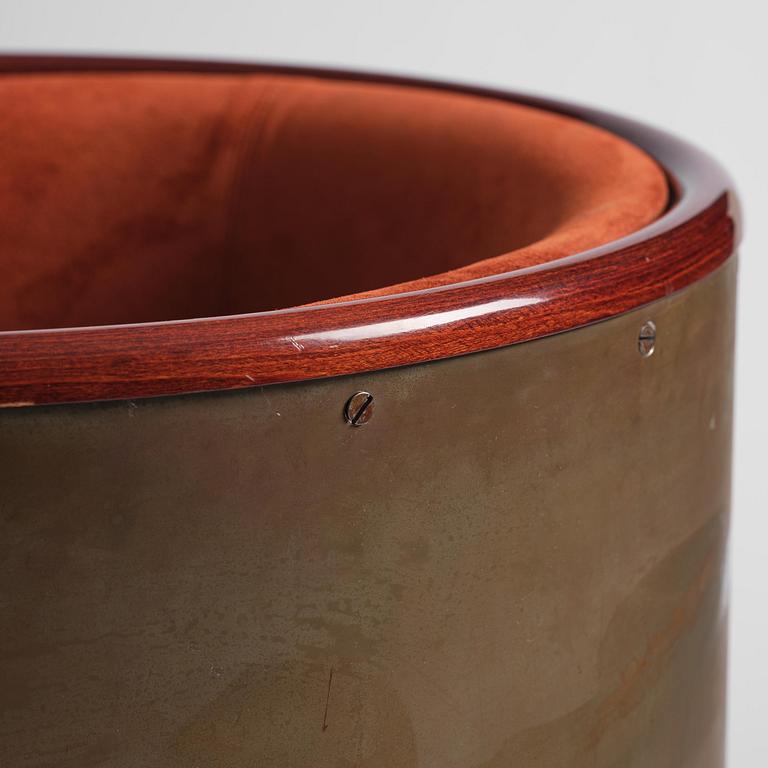 Mats Theselius, a "Järn/Moccafåtöljen" armchair, ed. 157/360, Källemo, Värnamo, post 1994.