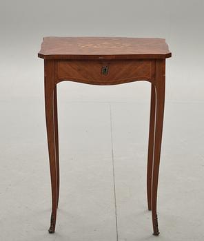 DAMBORD, Louis XV-stil. 1900-tal.