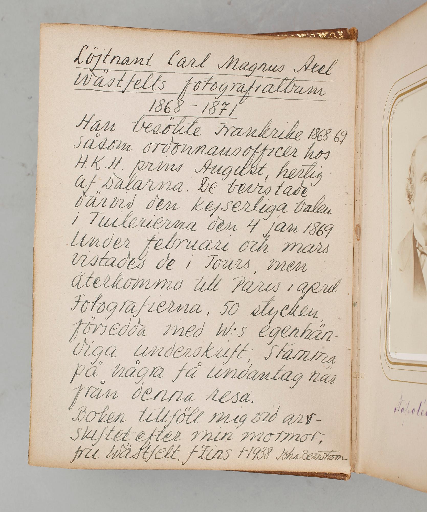 FOTOGRAFIALBUM FRÅN ANDRA KEJSARDÖMET, ca 50 bilder, bla Napoleon III och Christina Nilsson, Frankrike 1868-71.