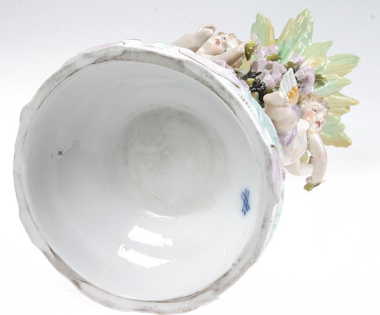 UPPSATSSKÅL, porslin, 1900-tal.