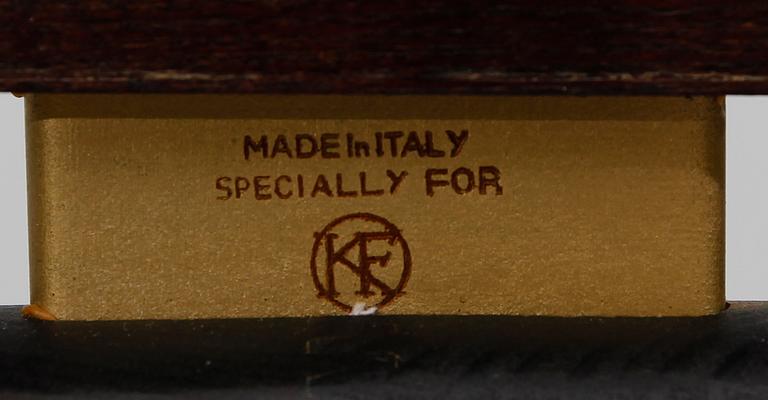 HERRBETJÄNT, 1900-talets mitt, Italien.