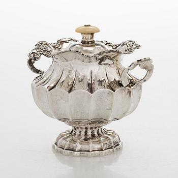 A silver sugar bowl, Moscow 1844. Unidentified maker's mark.