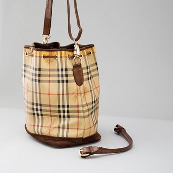 A Burberry handbag, 80's.