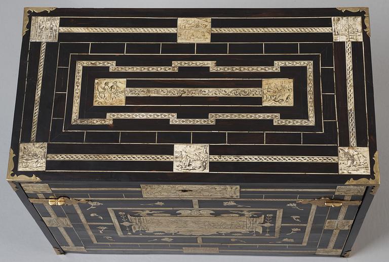 KABINETTSKÅP. Barock, 1600-1700-tal.